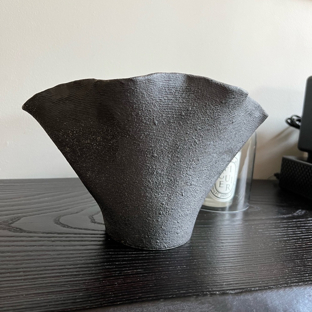 Shell Shaped Vase